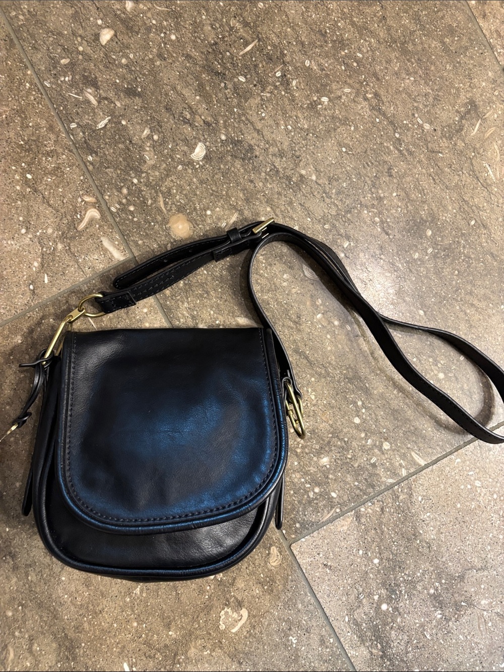 Fossil small black leather saddlebag crossbody